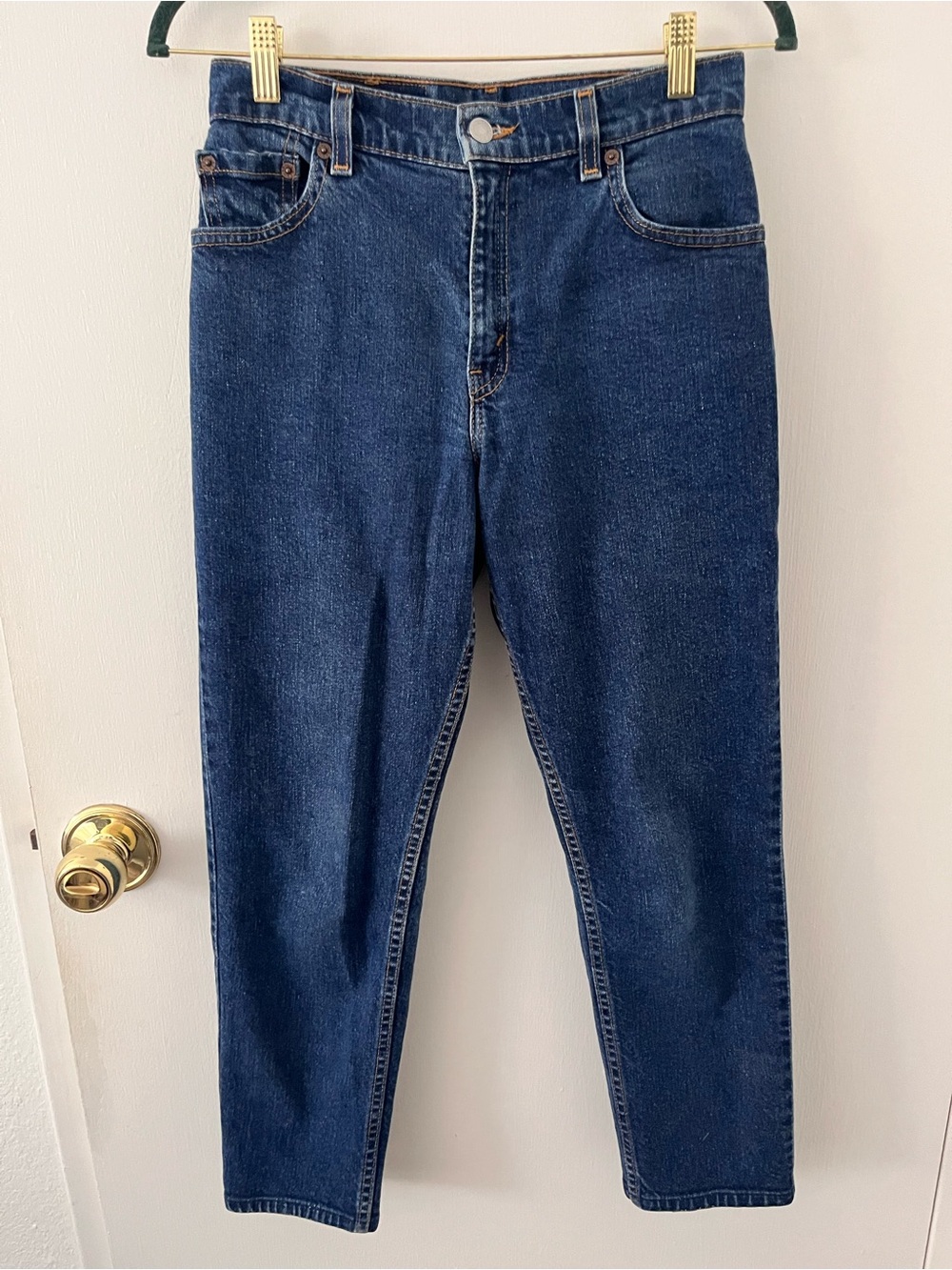 Levi’s Vintage 550 Women’s Relaxed Fit Tapered Leg High Waist Jeans 4 Petite Med